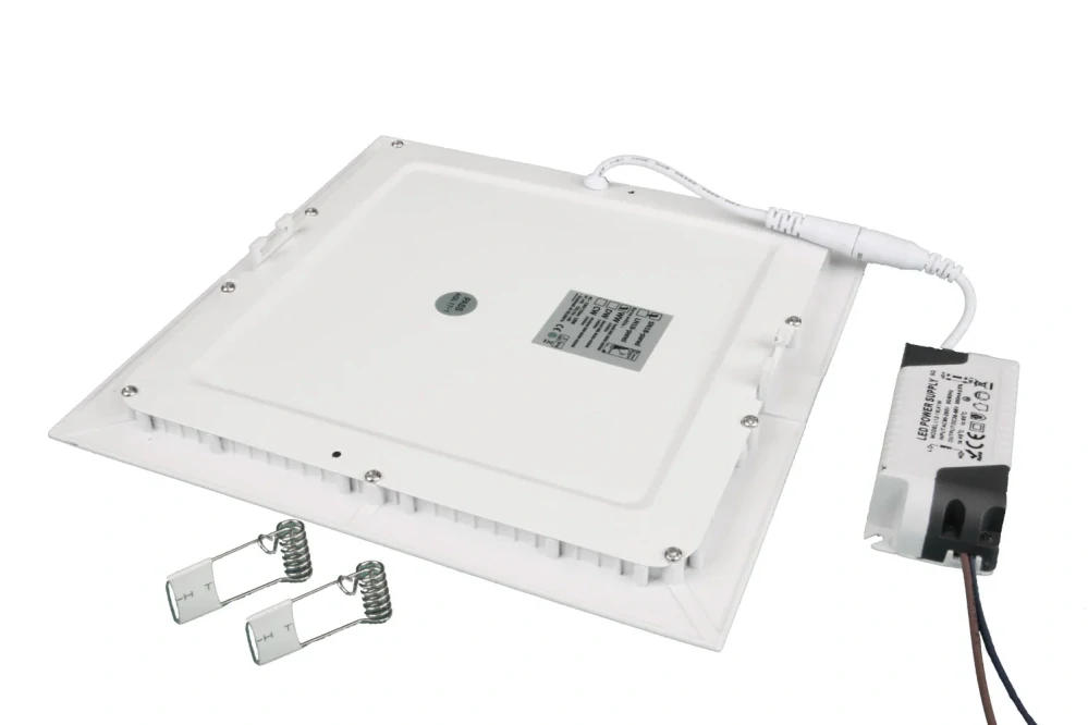 PAEM-225x225-18W IP20 Panel zapuštěný čtvercový, přirozená bílá
